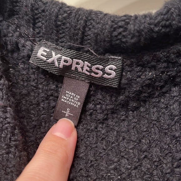 Express Laced Cardigan - Picture 2 of 4